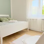 Luna Mediteran Garden - Jacuzzi & Gym Apartman