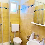 Apartman Luna Mediteran Garden - Jacuzzi & Gym Zára