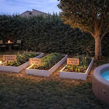 Luna Serene Garden - Jacuzzi&gym *