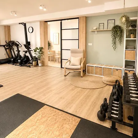 Luna Serene Garden - Jacuzzi&gym *