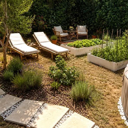 Luna Serene Garden - Jacuzzi&gym * Zara