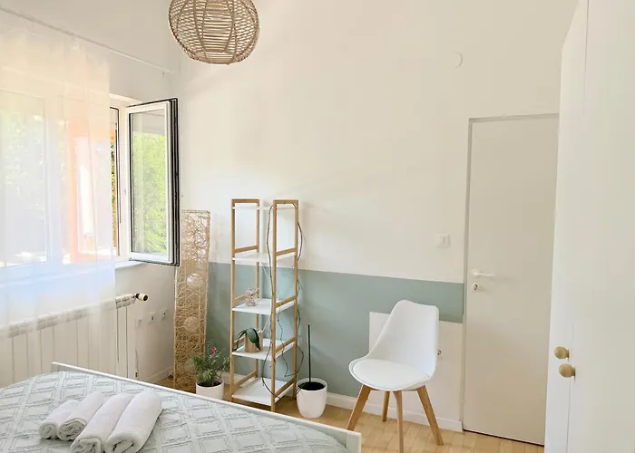 Luna Serene Garden - Jacuzzi & Gym Apartment *