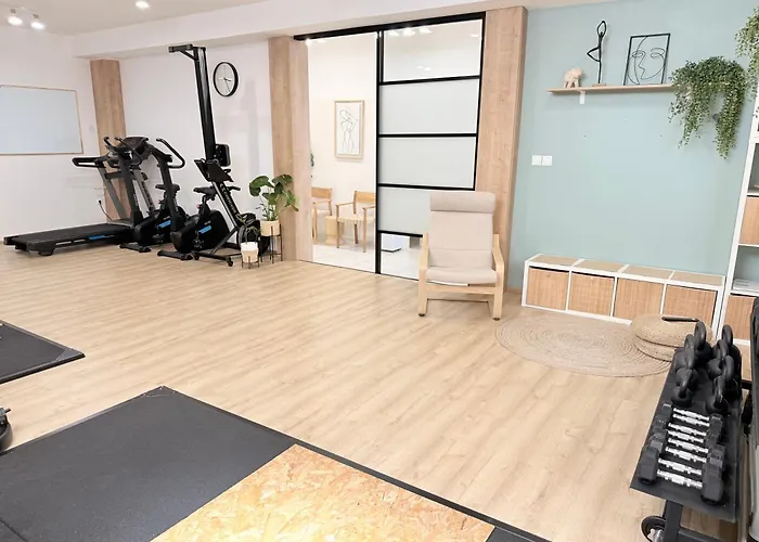 Apartment Luna Serene Garden - Jacuzzi & Gym *